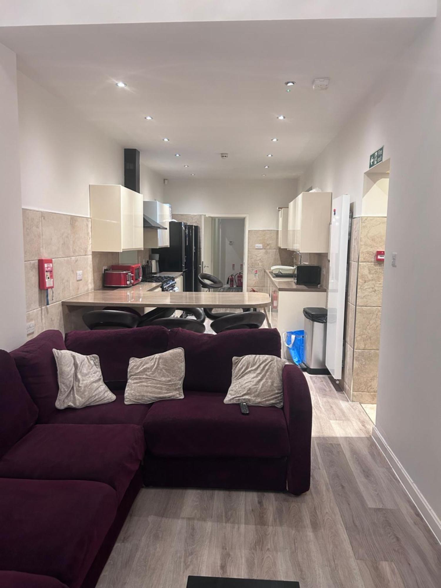 Seafords Guest House Stoke-on-Trent Exterior foto